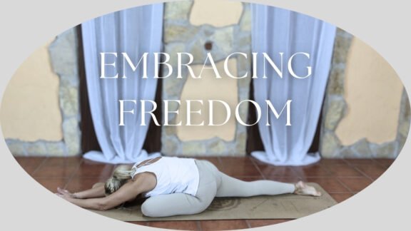 Althaia Ritual: Transform Body and Mind. Somatic Yin Yoga for Your Emotional Release and Deep Healing. 7-day free trial. English - Imagen 7